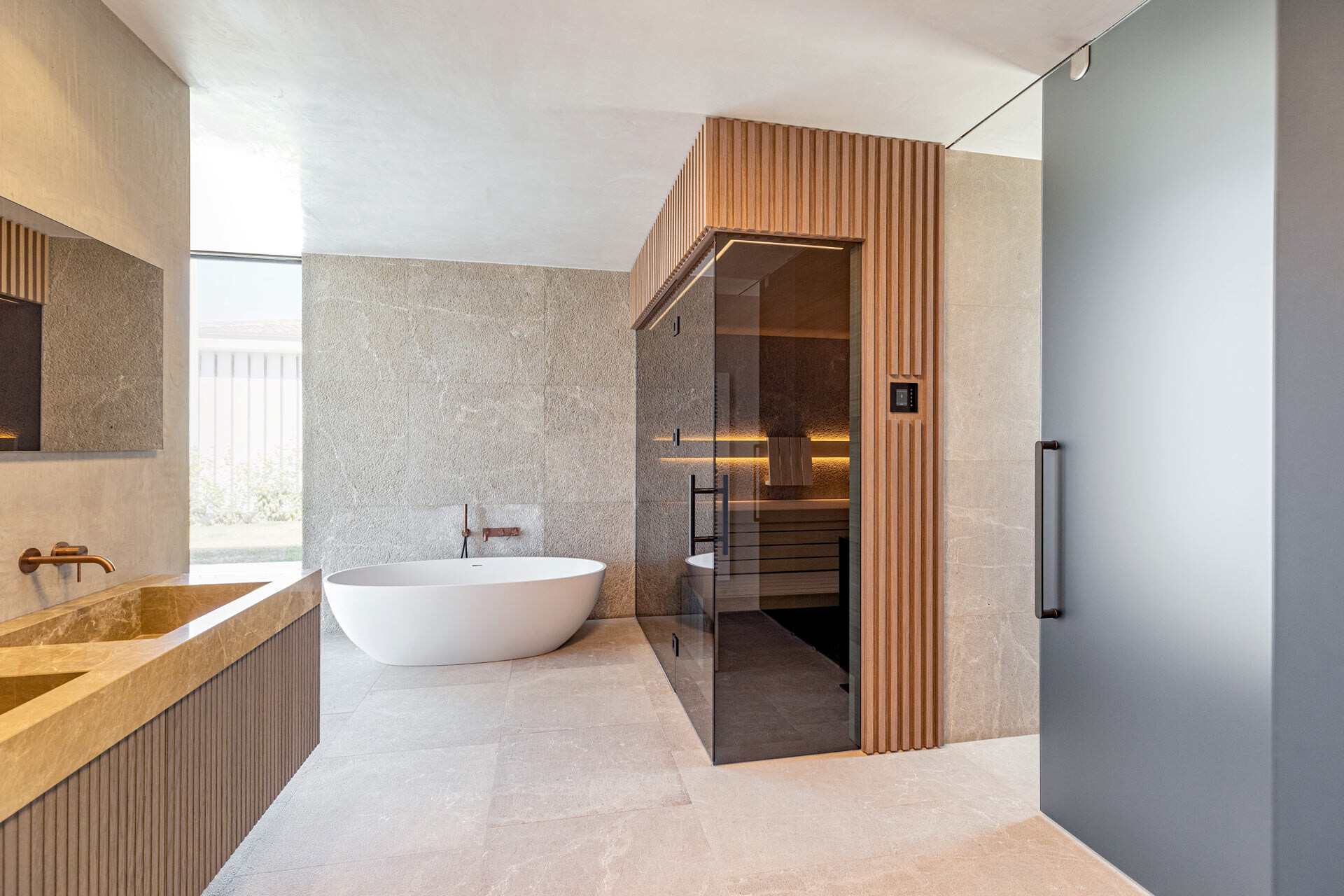 Sauna &amp; Private Spa Im Badezimmer | Modern Classic — Deisl in Badezimmer Modern