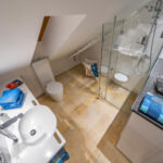 Badezimmer En Suite – Angrenzendes Schlafzimmer Intended For En Suite Badezimmer